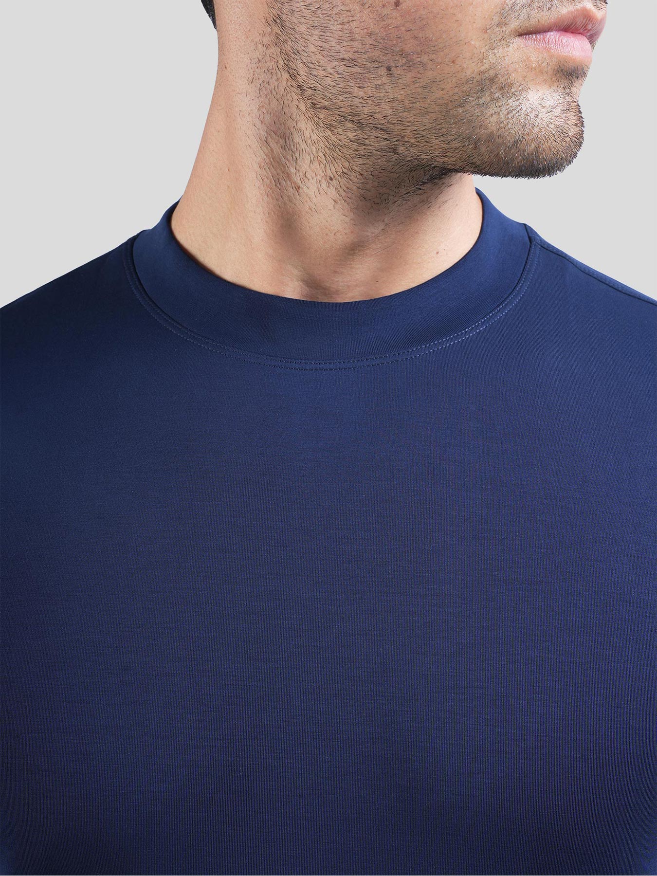 Camiseta de manga corta en mezcla de modal: corte ajustado