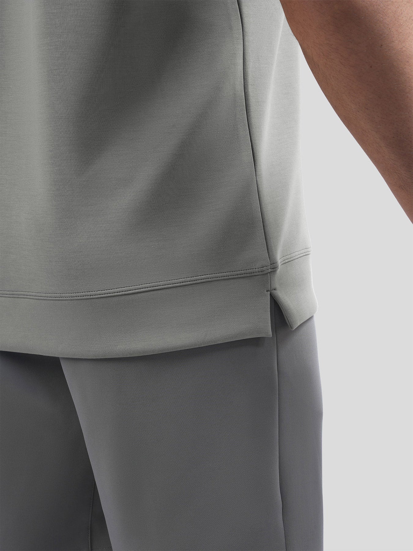 Camiseta de manga corta en mezcla de modal: corte ajustado