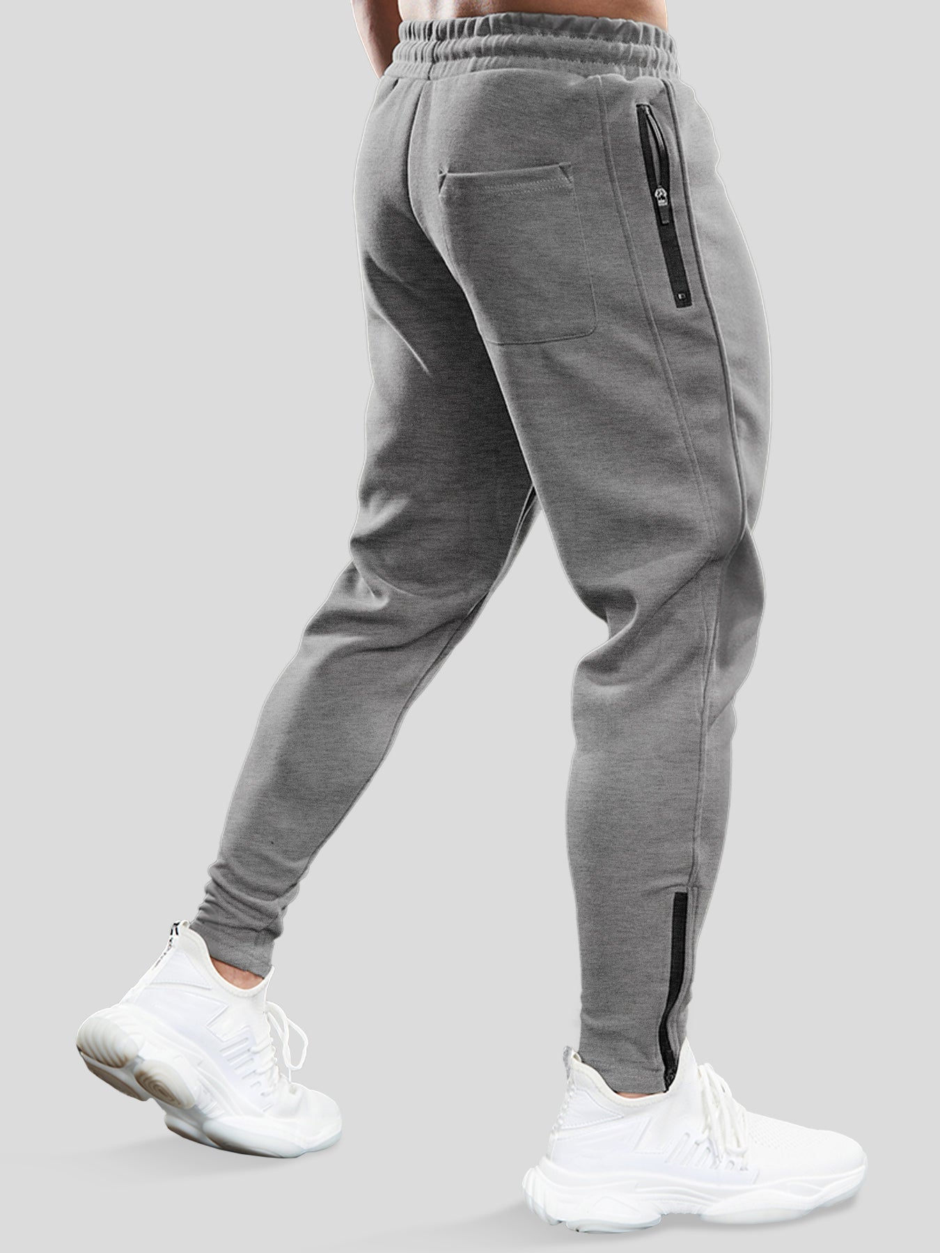 Weekend Performance Jogger con cremallera en el tobillo