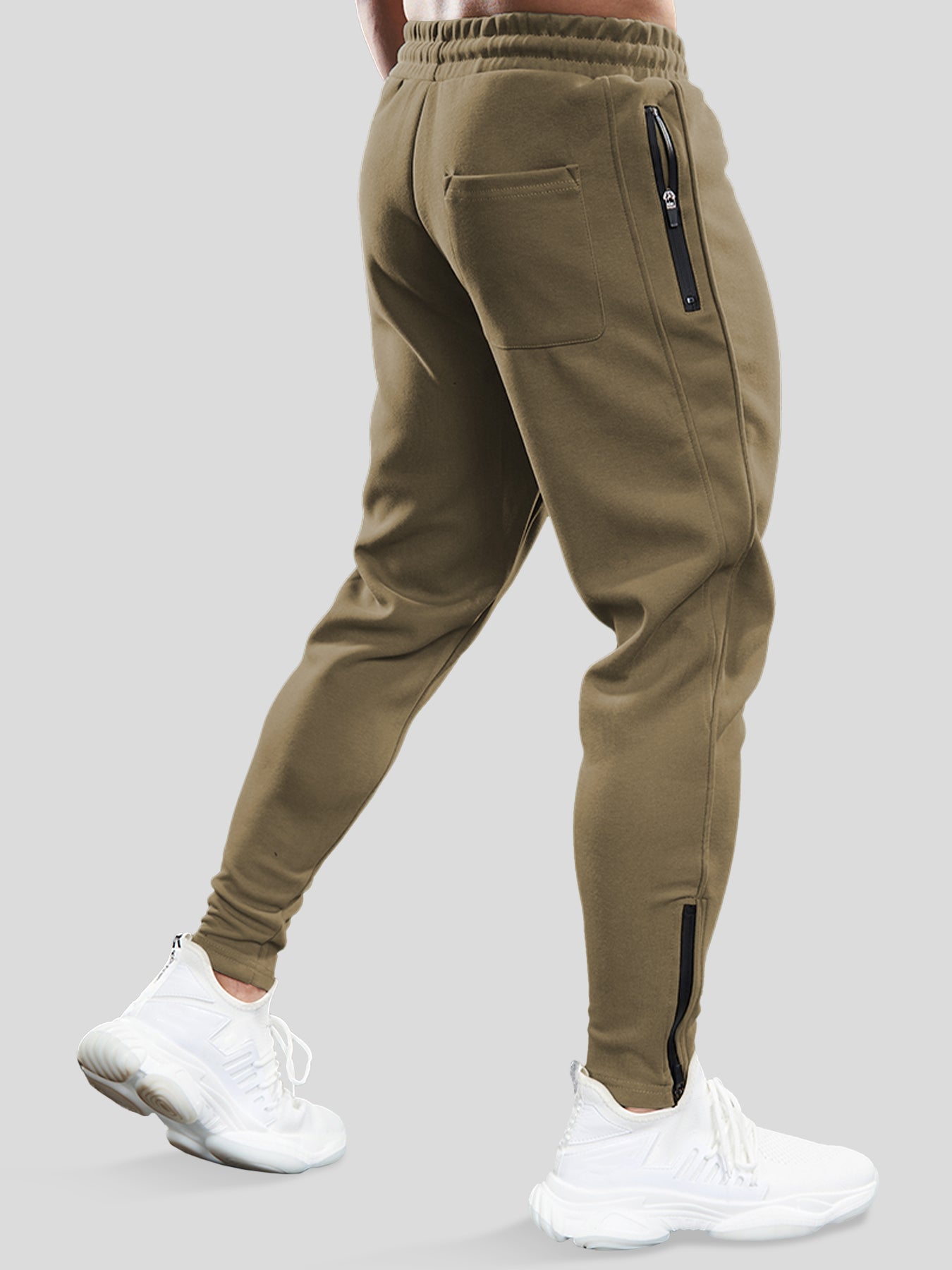 Weekend Performance Jogger con cremallera en el tobillo