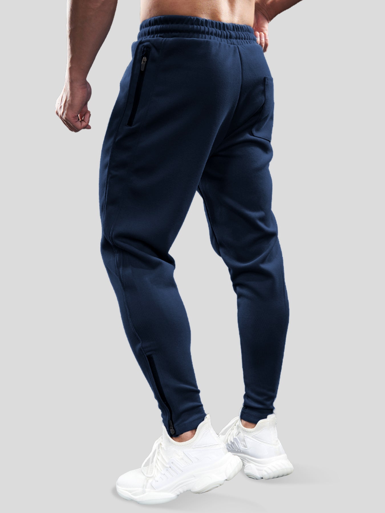 Weekend Performance Jogger con cremallera en el tobillo