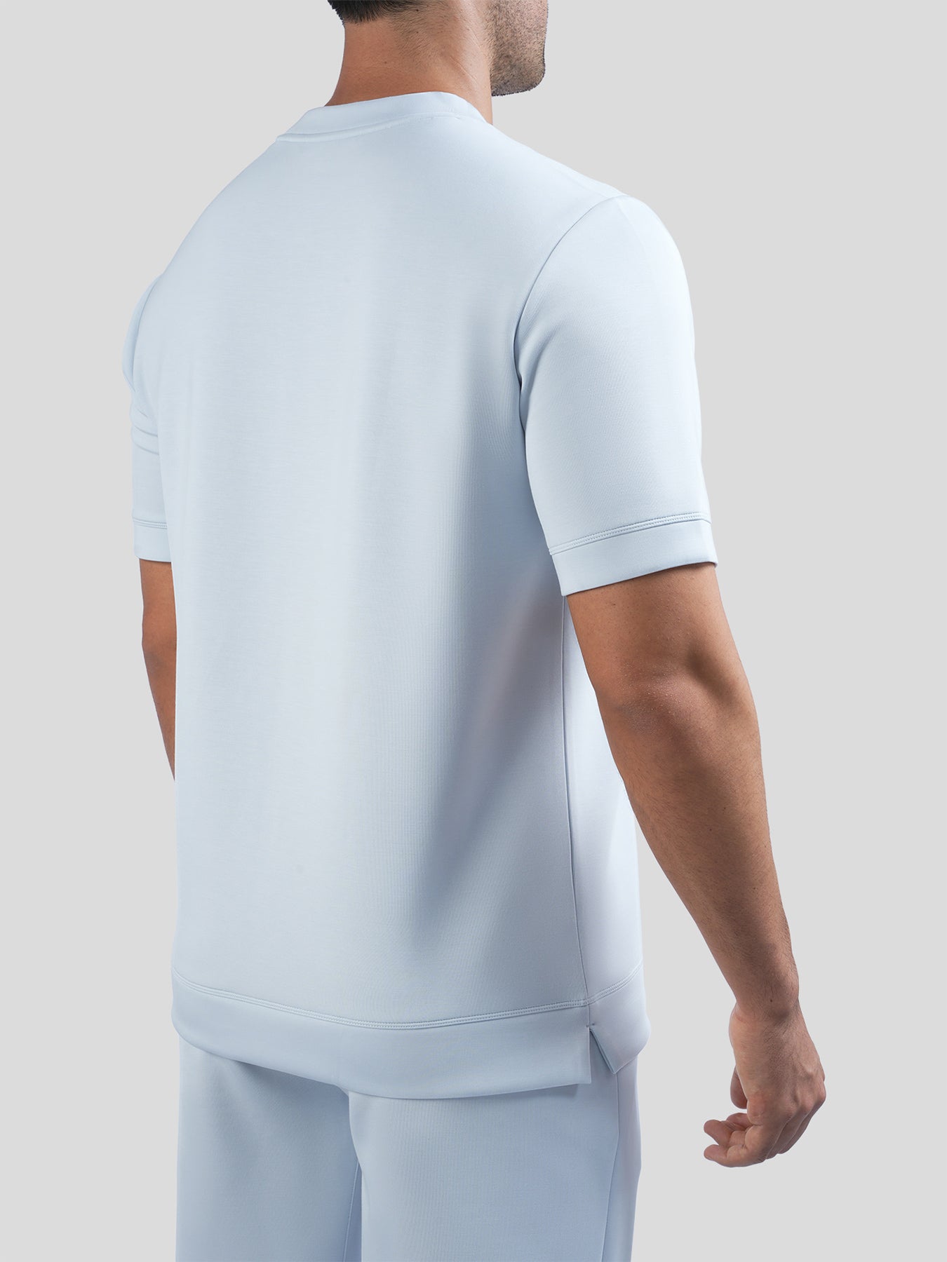 Camiseta de manga corta en mezcla de modal: corte ajustado