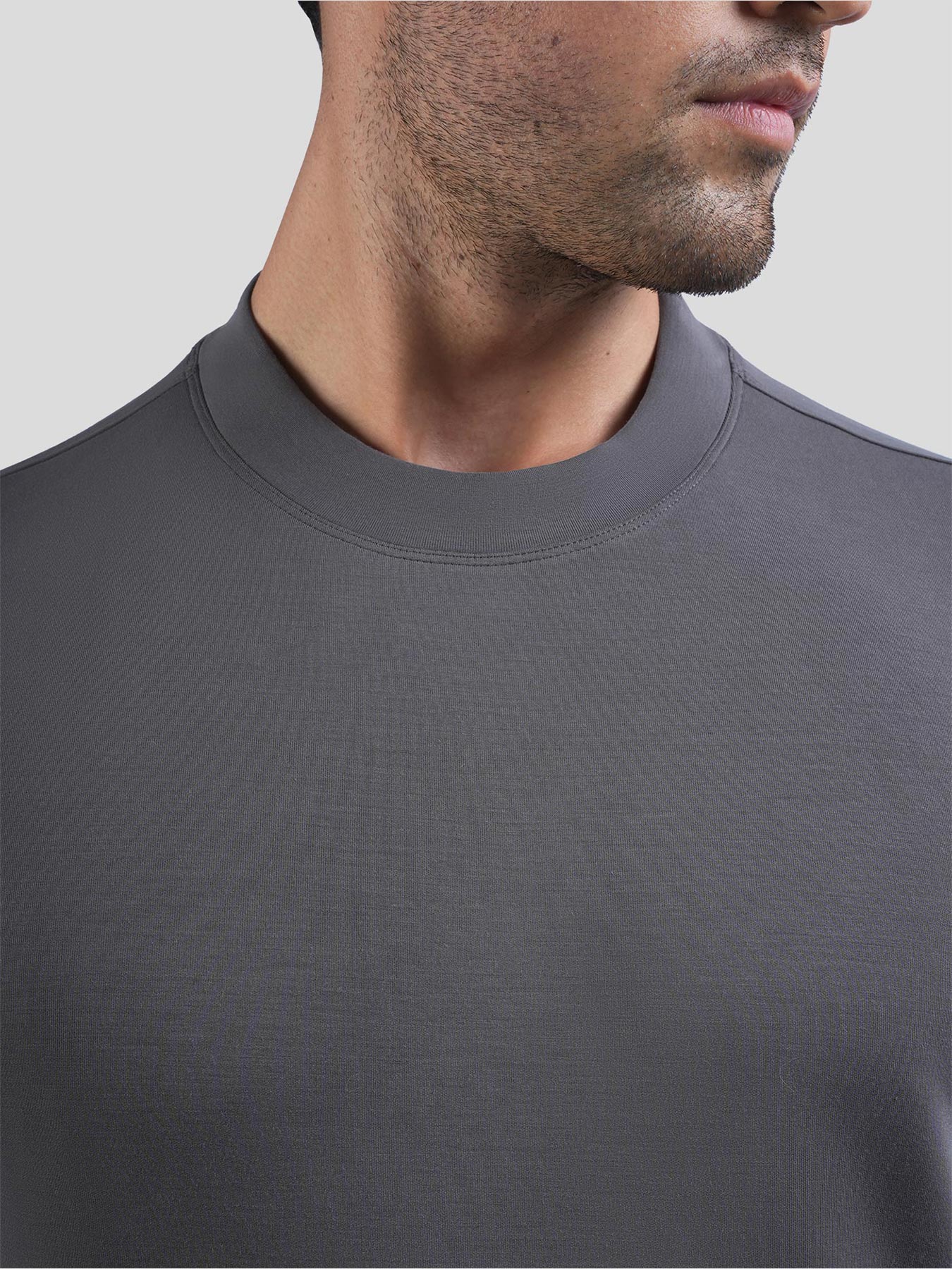 Camiseta de manga corta en mezcla de modal: corte ajustado