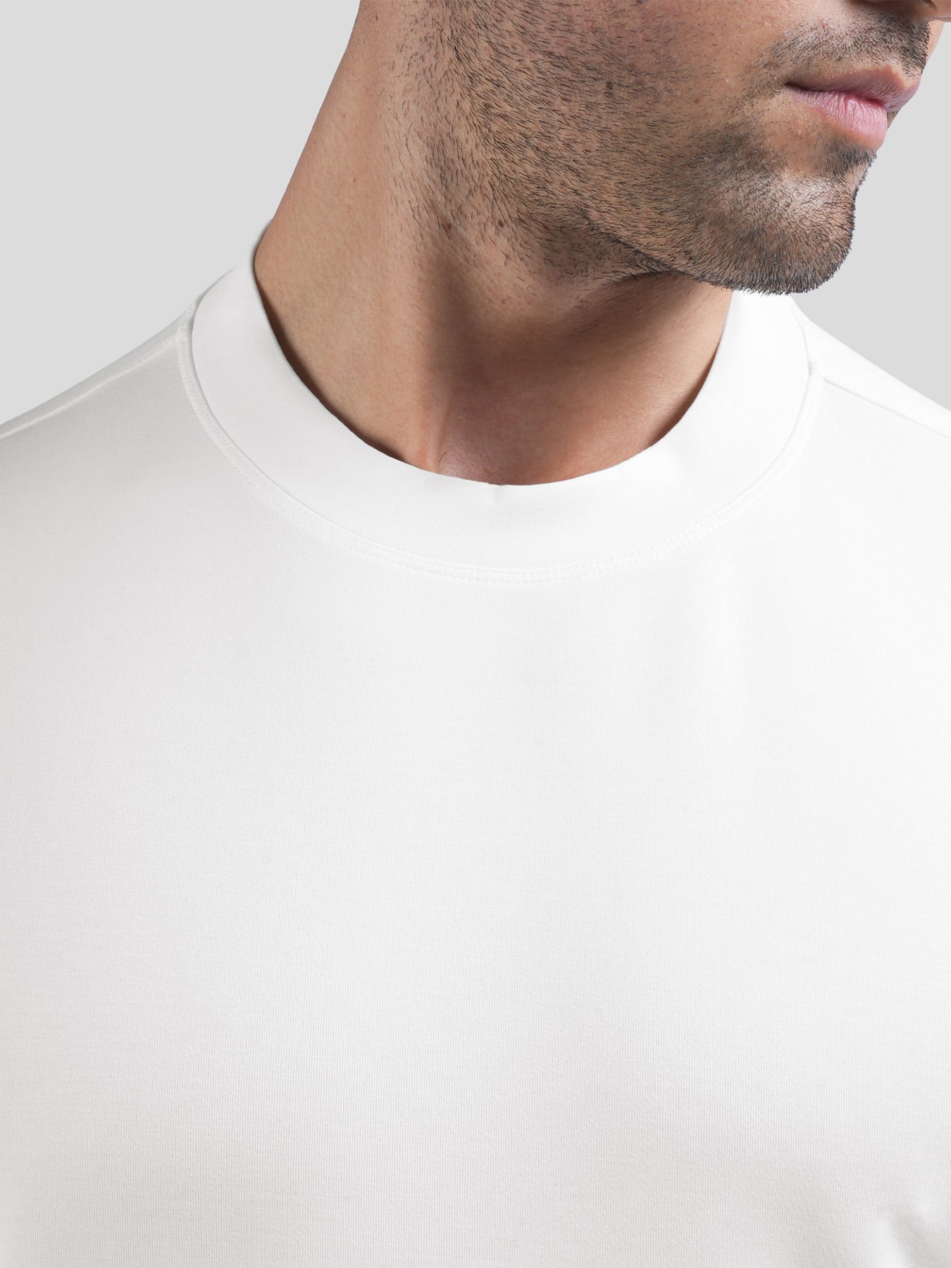 Camiseta de manga corta en mezcla de modal: corte ajustado