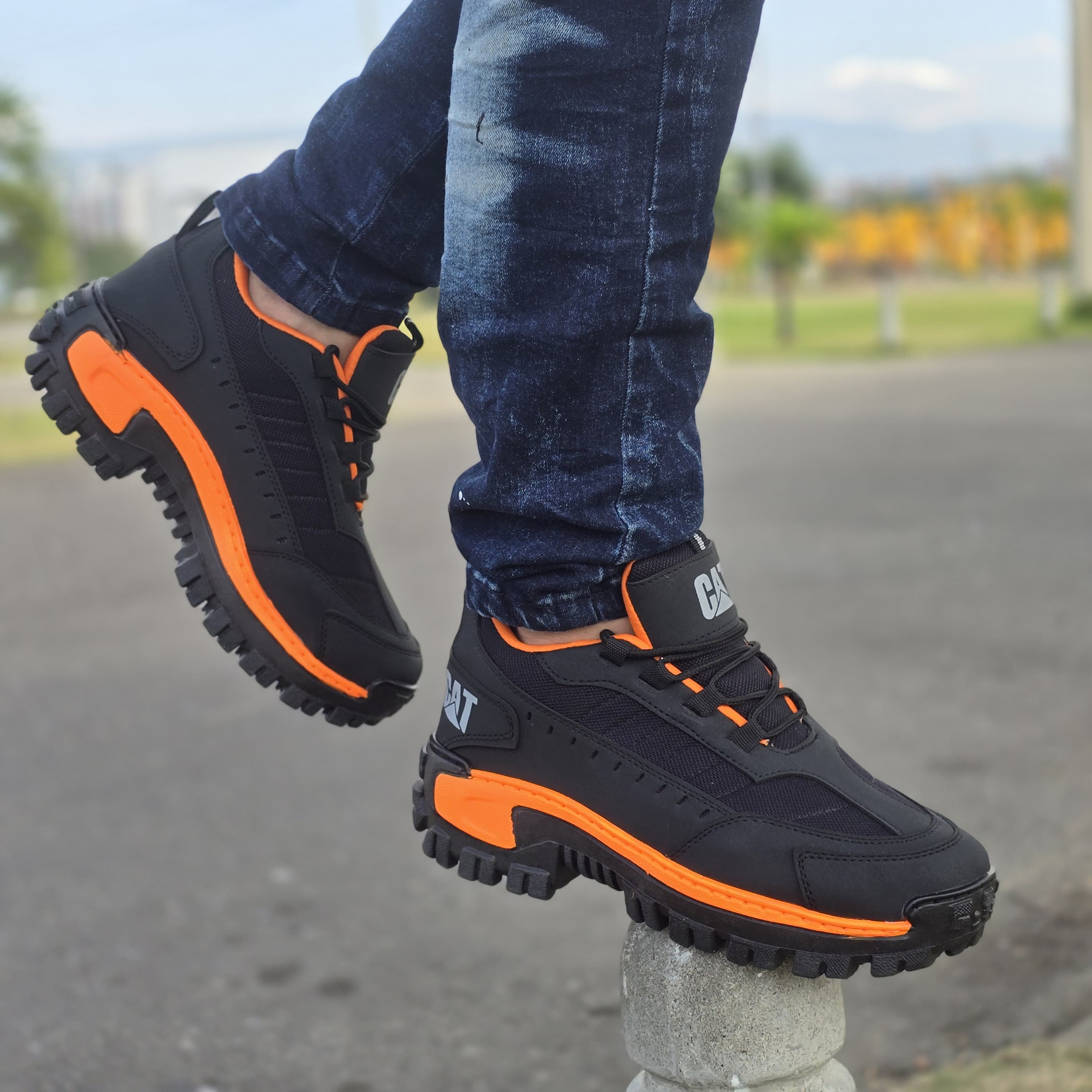 BOTA CAT 100% Cosida